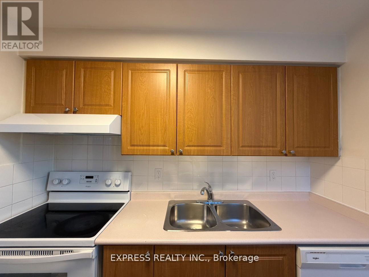 Ph05 - 39 Pemberton Avenue, Toronto, Ontario  M2M 4L6 - Photo 6 - C13190238