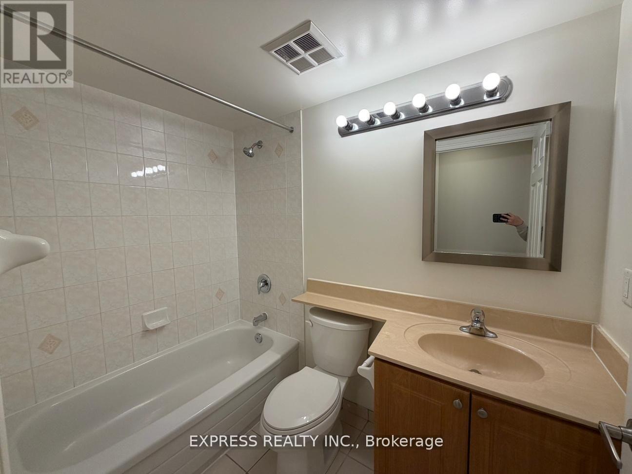 Ph05 - 39 Pemberton Avenue, Toronto, Ontario  M2M 4L6 - Photo 9 - C13190238