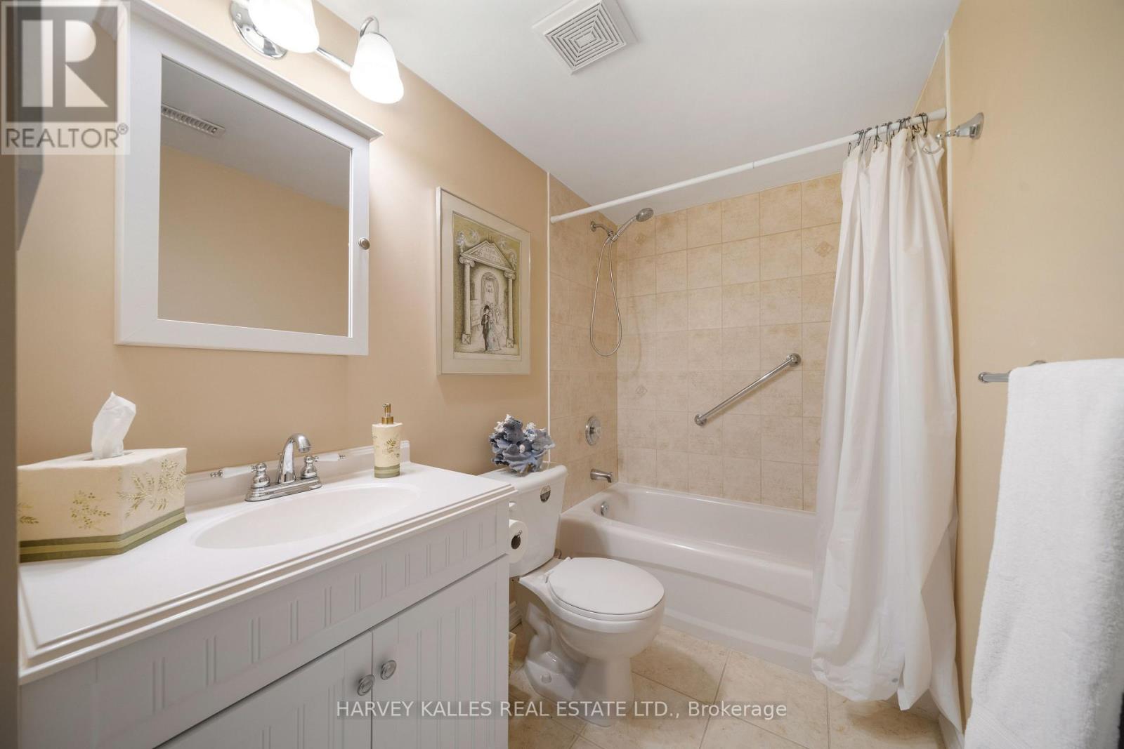 466 Glengarry Avenue, Toronto, Ontario  M5M 1G1 - Photo 34 - C13190282