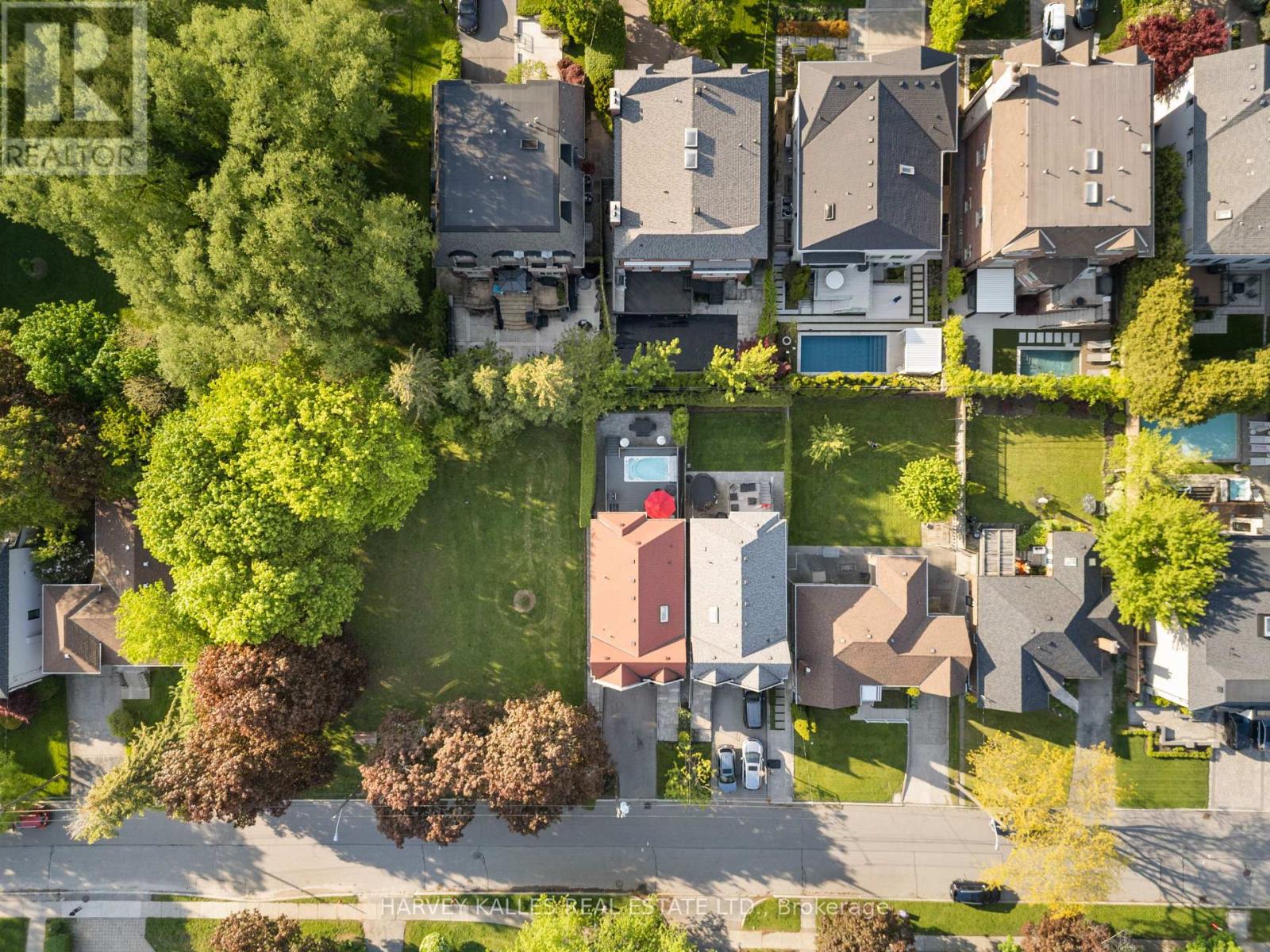 466 Glengarry Avenue, Toronto, Ontario  M5M 1G1 - Photo 5 - C13190282