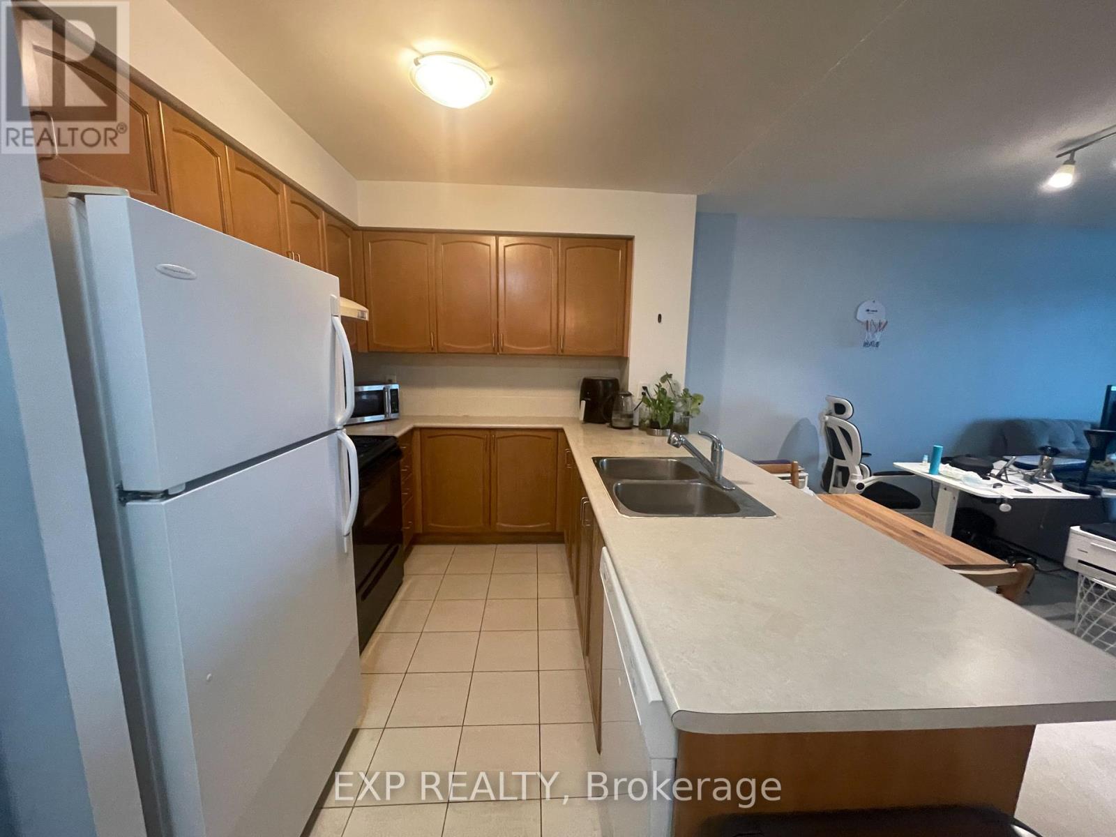 2810 - 50 Brian Harrison Way, Toronto, Ontario  M1P 5J4 - Photo 4 - E13190066