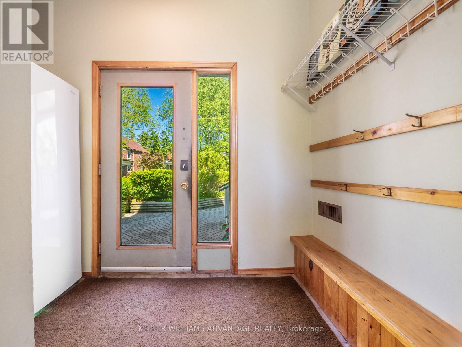 27 Lyall Avenue, Toronto, Ontario  M4E 1W1 - Photo 20 - E13190146