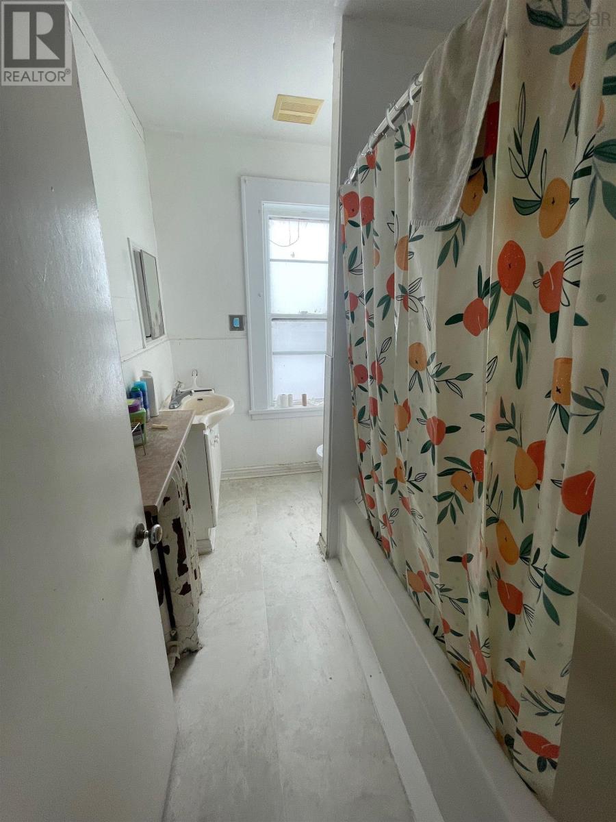 34 Amelia Street, Sydney, Nova Scotia  B1P 6C2 - Photo 15 - 202606121