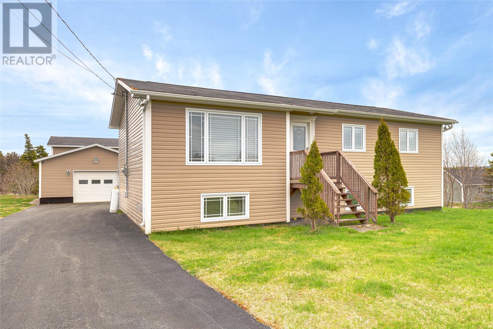 1582 Torbay Road, Torbay, Newfoundland & Labrador   - Photo 2 - 1297721