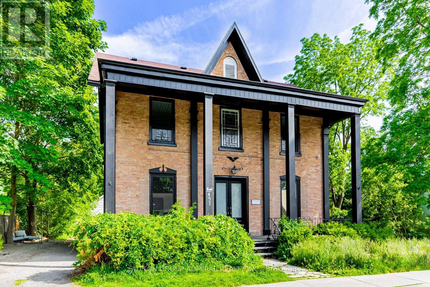 3 - 457 D'ARCY STREET, Newmarket, Ontario