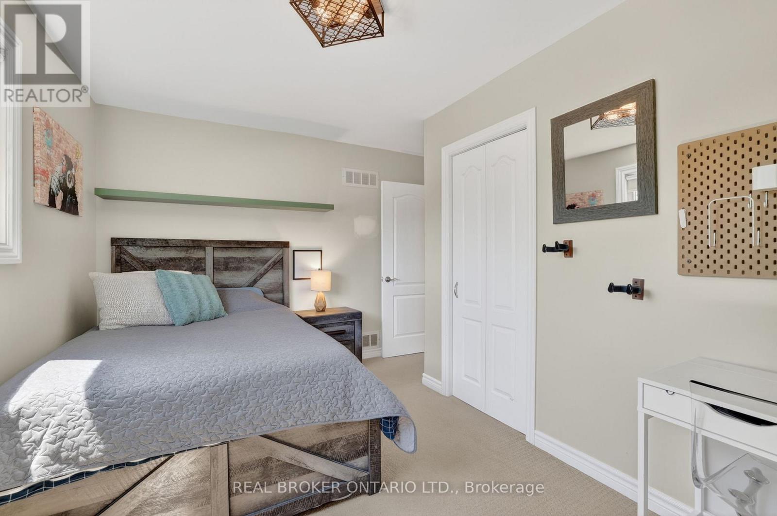 6 Sunset Street, East Gwillimbury, Ontario  L9N 1H4 - Photo 22 - N13190020