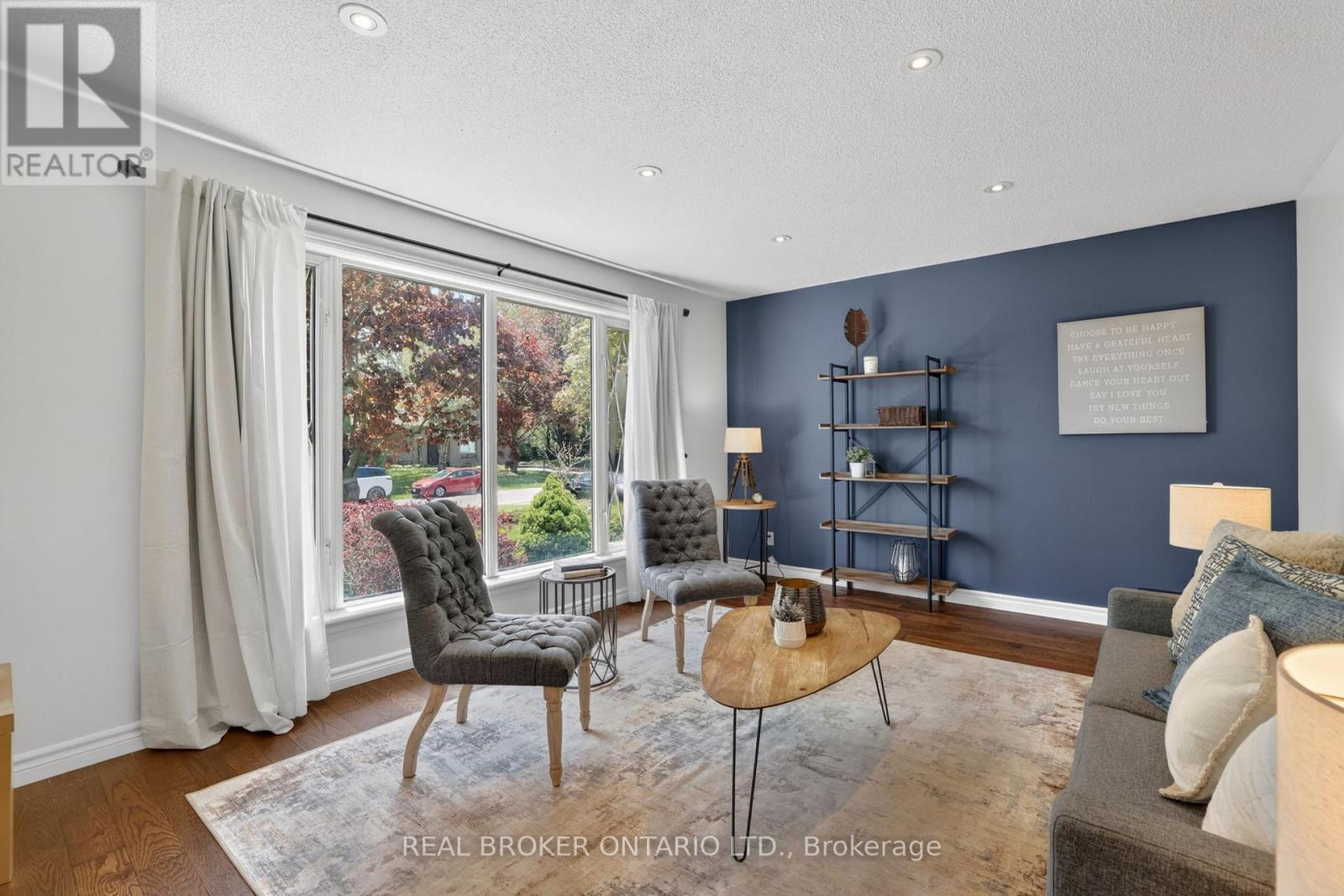 6 Sunset Street, East Gwillimbury, Ontario  L9N 1H4 - Photo 8 - N13190020