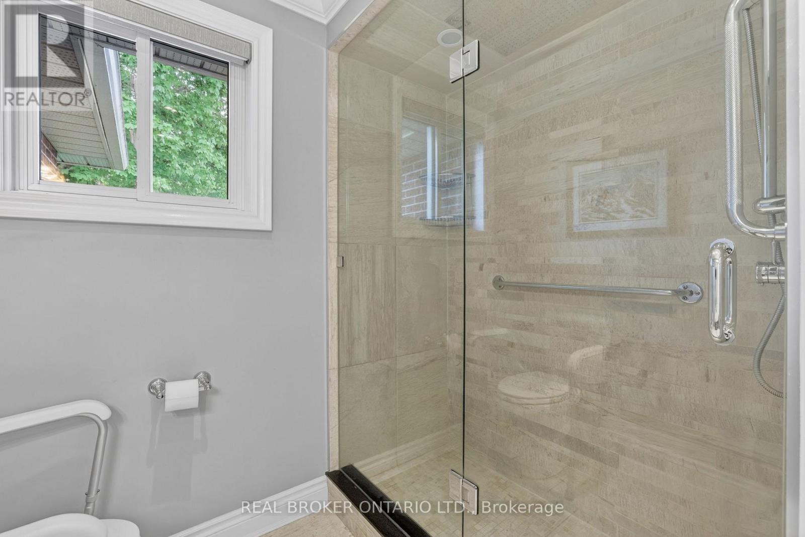84 Samuel Lount Road, East Gwillimbury, Ontario  L9N 1G5 - Photo 21 - N13190212