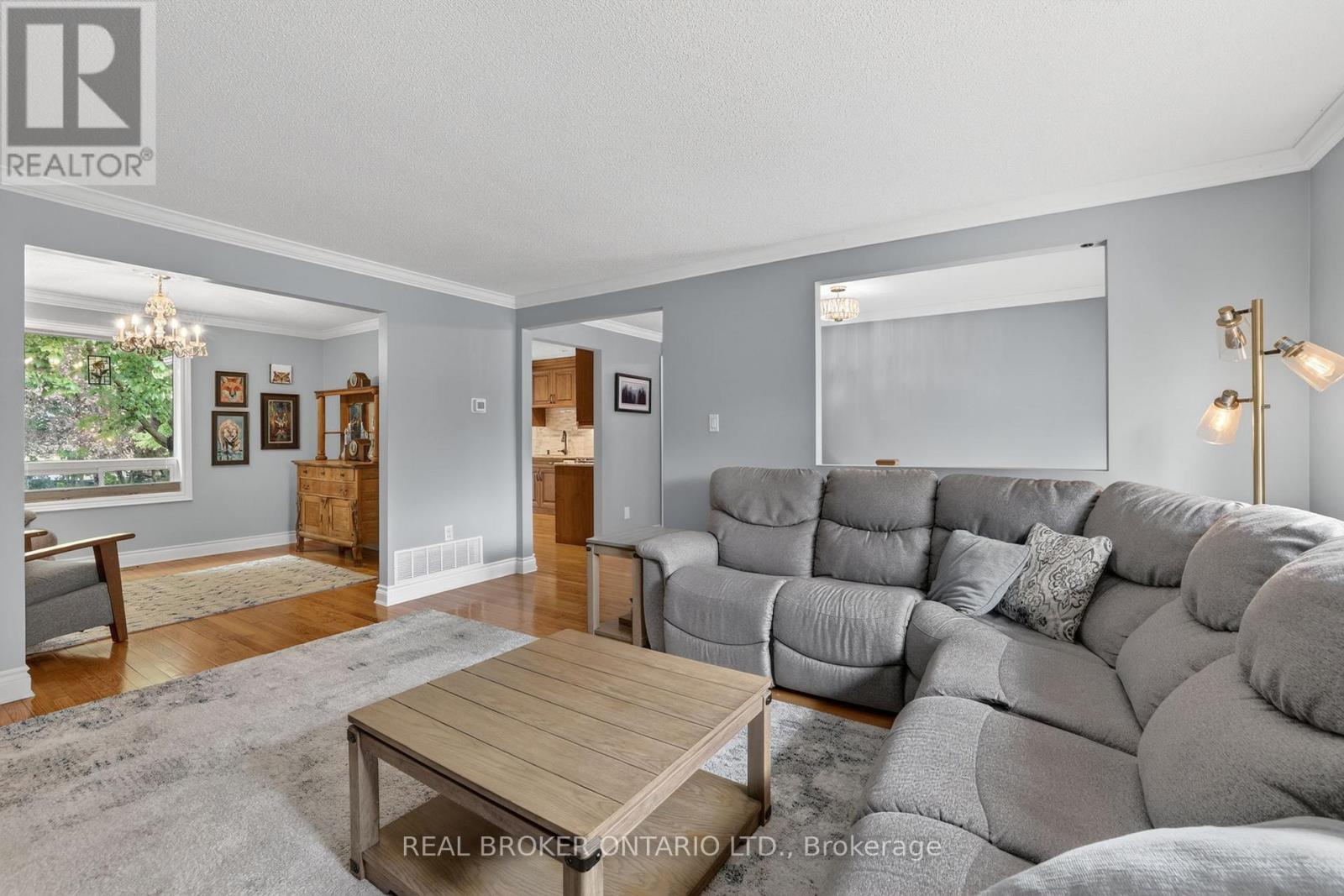 84 Samuel Lount Road, East Gwillimbury, Ontario  L9N 1G5 - Photo 4 - N13190212