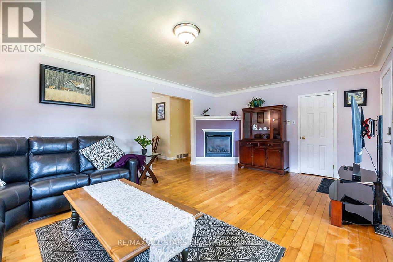 20 Jane Street, Brock, Ontario  L0C 1H0 - Photo 11 - N13190542