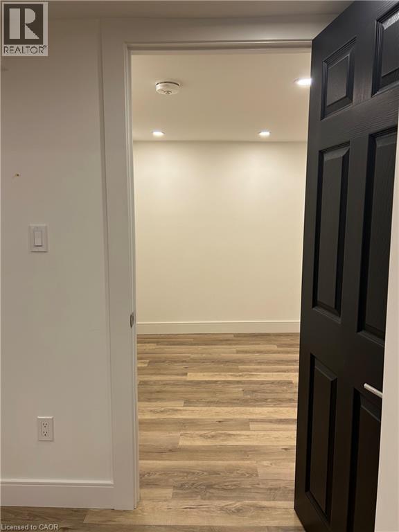 35 Barnesdale Avenue N Unit# Basement, Hamilton, Ontario  L8L 6R7 - Photo 7 - 40827232