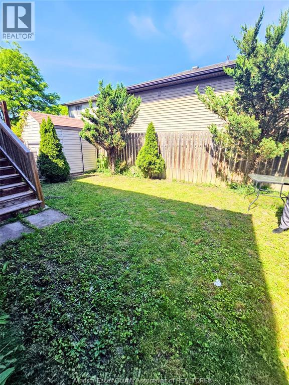 8232 Gregory Place, Windsor, Ontario  N8S 4N4 - Photo 3 - 26012283