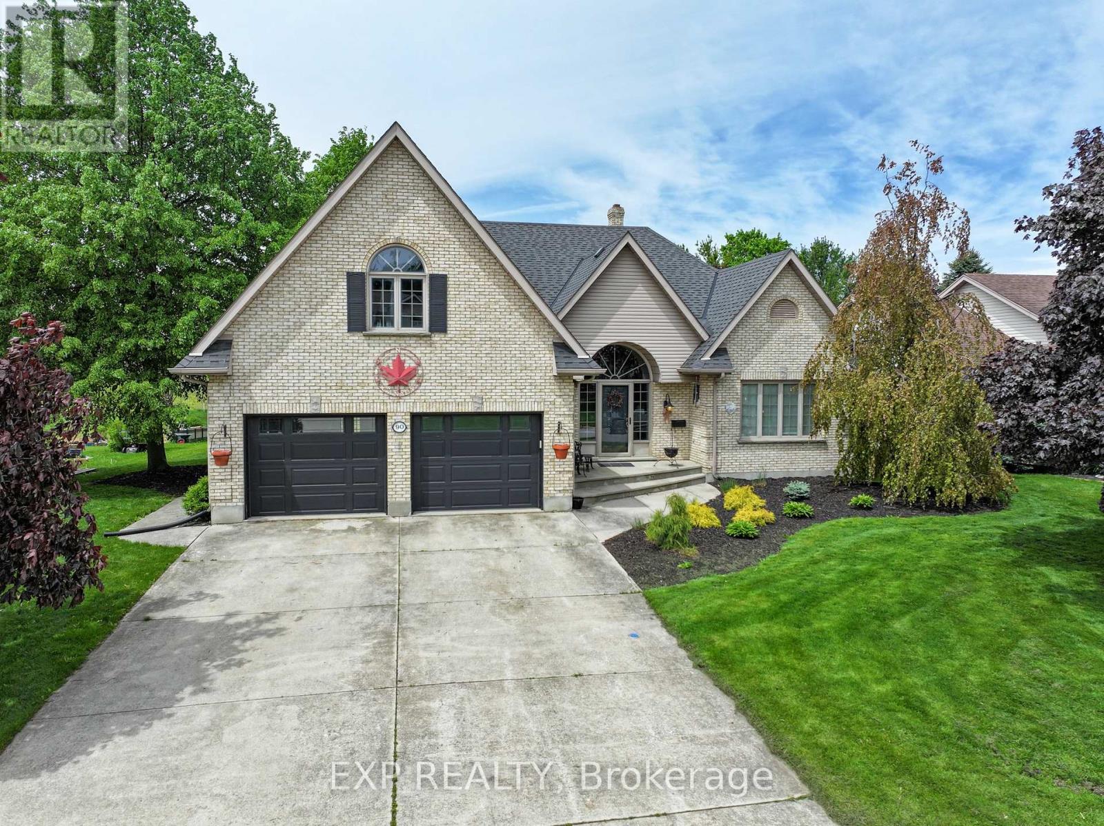 $600,00090 Michelin Avenue, Warwick, Ontario