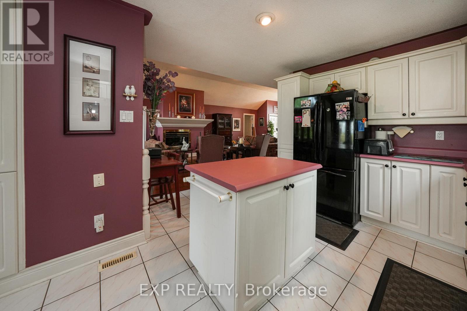 90 Michelin Avenue, Warwick, Ontario  N0M 2S0 - Photo 16 - X13190798