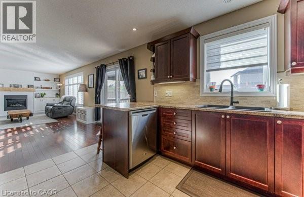 455 Alan Crescent, Woodstock, Ontario  N4S 0B9 - Photo 8 - 40833558