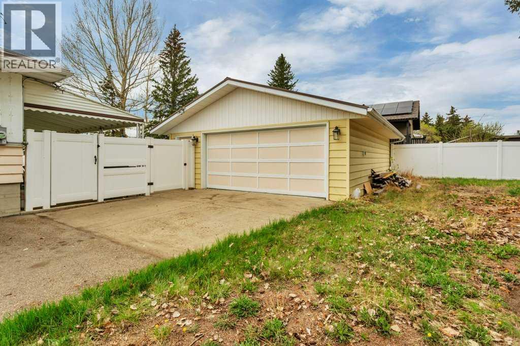 5606 58 Street, Lacombe, Alberta  T4L 1R3 - Photo 43 - A2310936