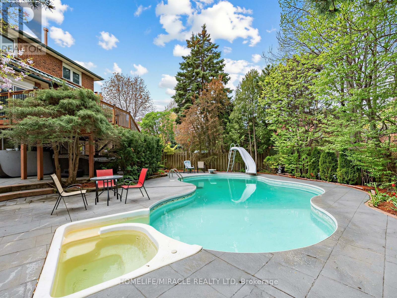 2023 Jacamar Court, Mississauga, Ontario  L5L 3P7 - Photo 38 - W13185044