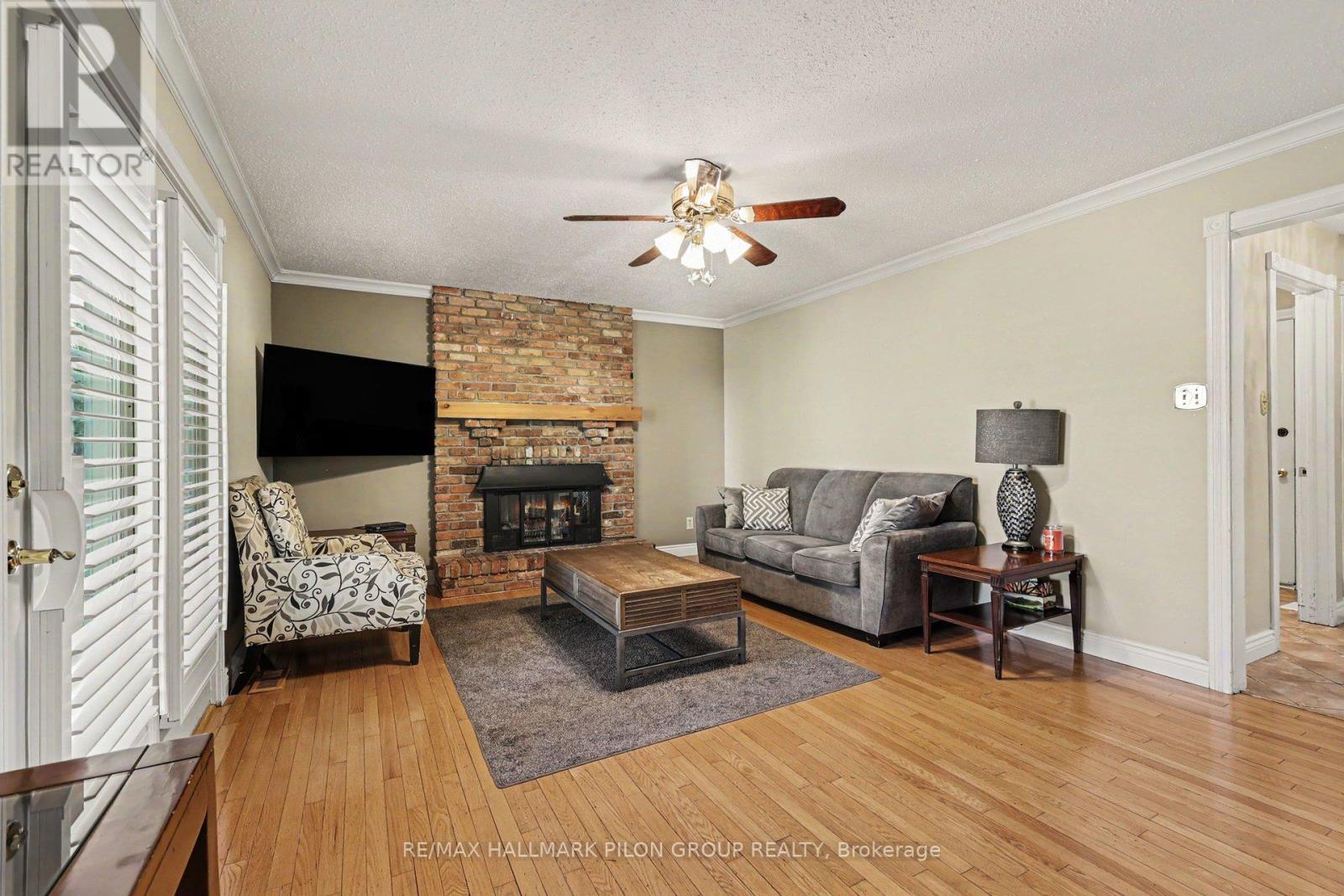 6350 Larmond Avenue, Ottawa, Ontario  K1C 2H6 - Photo 12 - X13191056