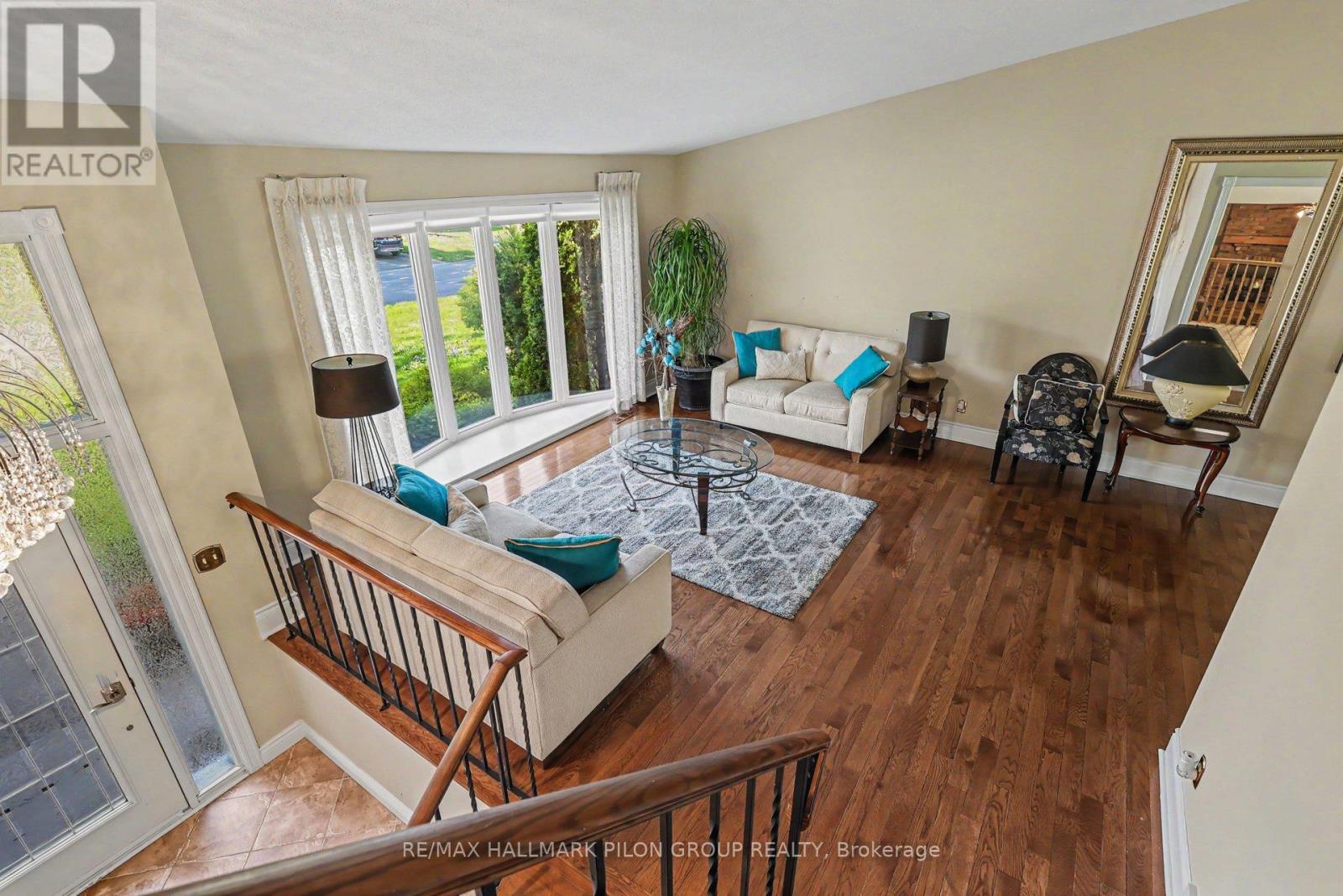 6350 Larmond Avenue, Ottawa, Ontario  K1C 2H6 - Photo 7 - X13191056