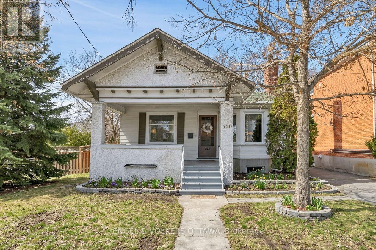 650 Churchill Avenue N, Ottawa, Ontario  K1Z 5G1 - Photo 1 - X13191516