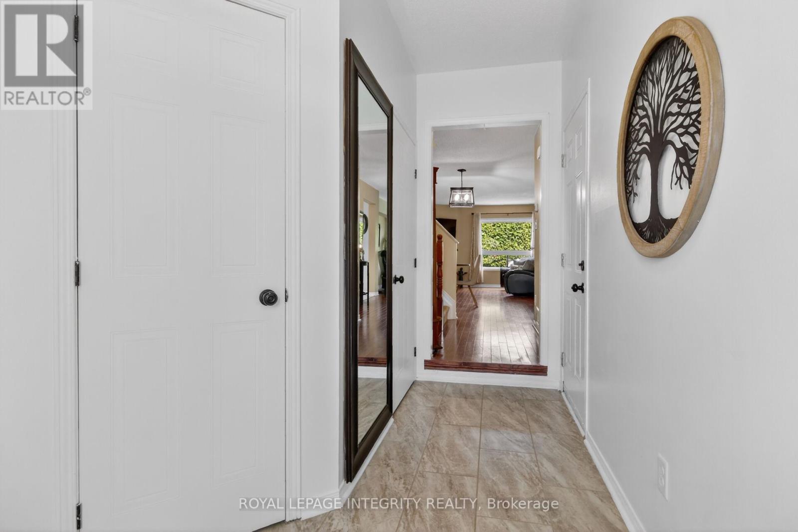 1 Chantilly Gate, Ottawa, Ontario  K2S 2B2 - Photo 5 - X13192404