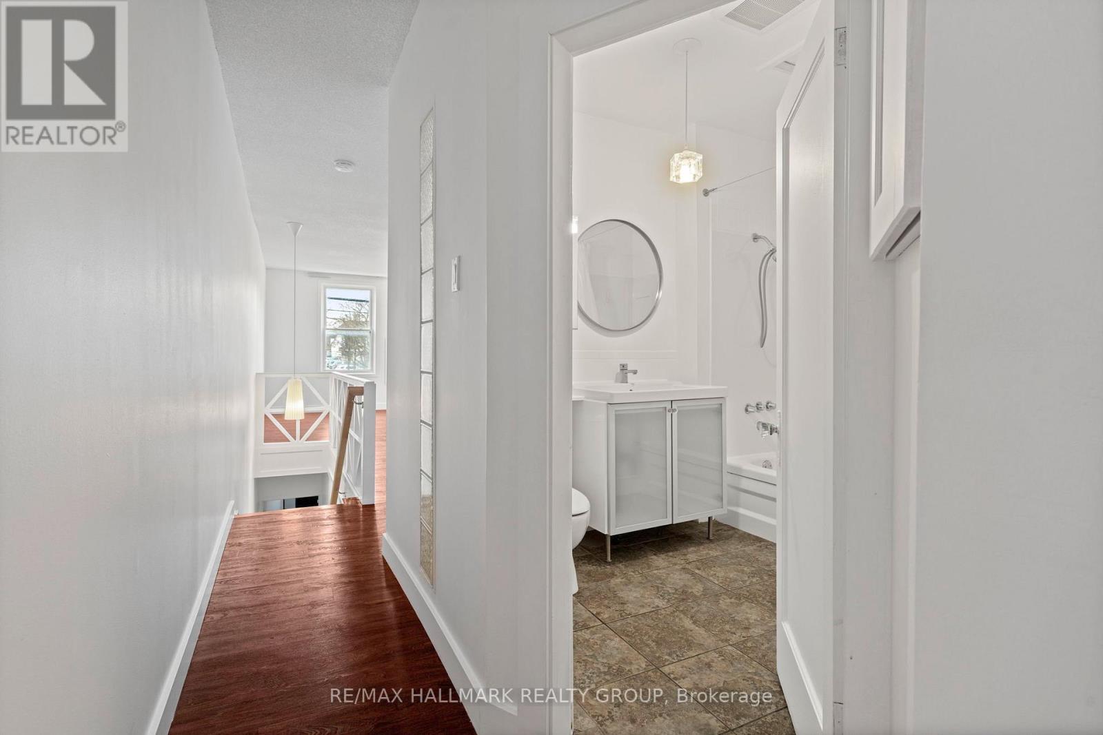 378 Booth Street, Ottawa, Ontario  K1R 7K6 - Photo 11 - X13192556
