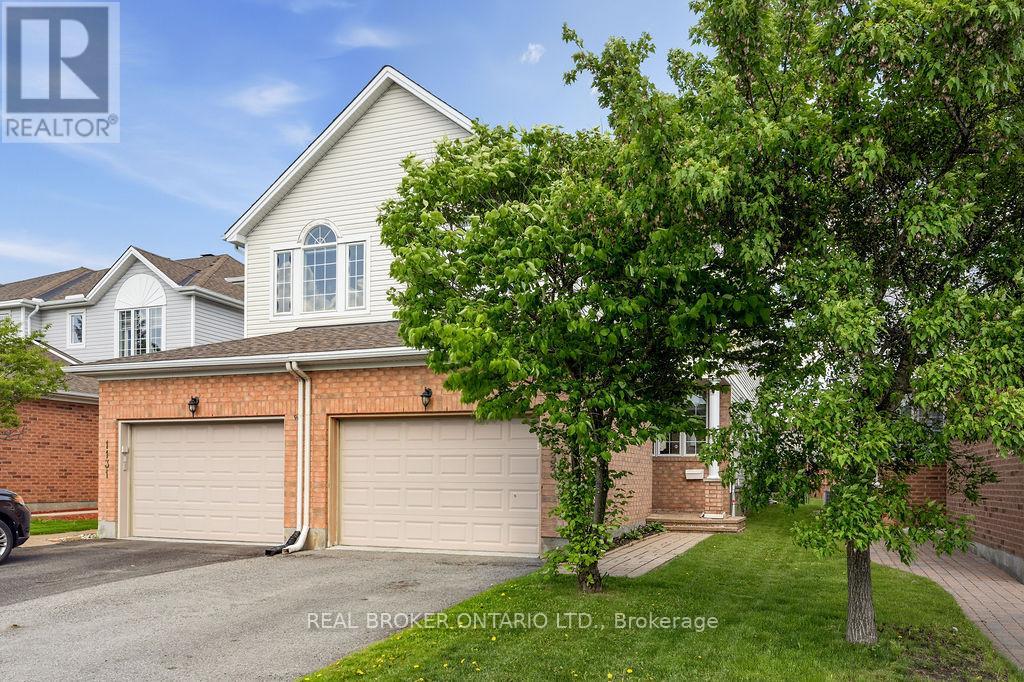 1133 Clyde Avenue, Ottawa, Ontario  K2C 4B2 - Photo 2 - X13192676