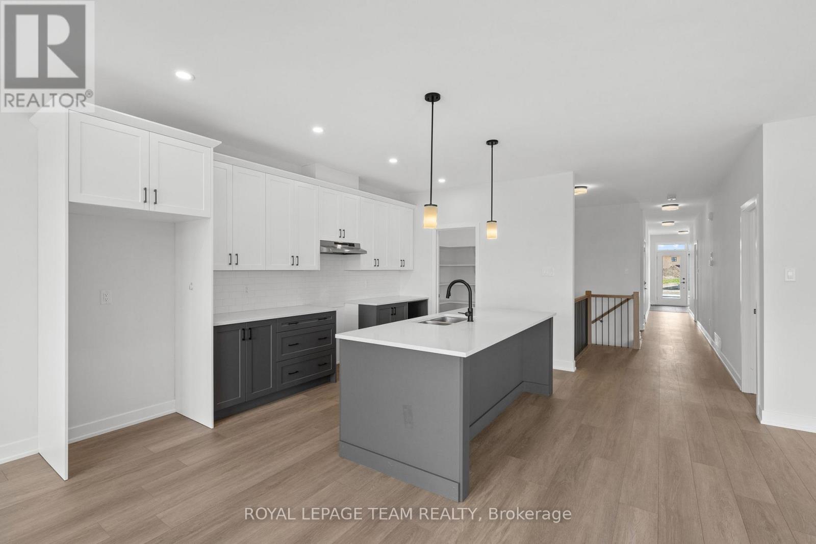 1090 Moore Street, Brockville, Ontario  K6V 7N1 - Photo 17 - X13192814
