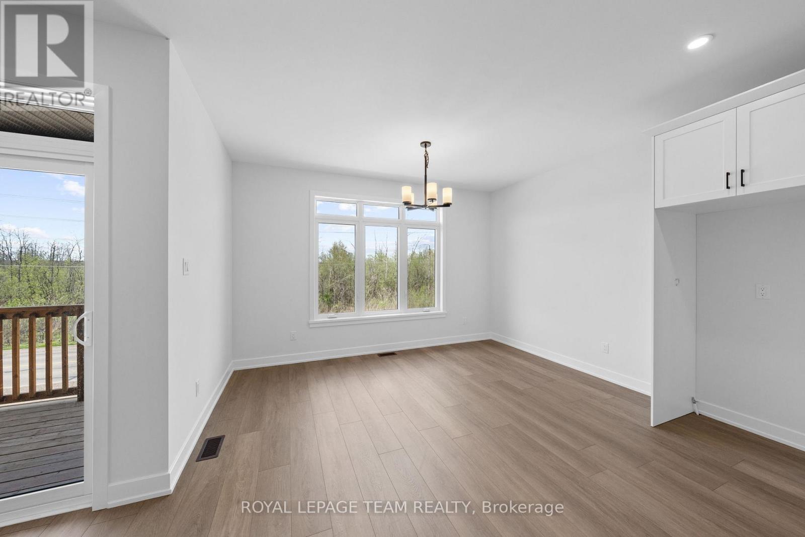 1090 Moore Street, Brockville, Ontario  K6V 7N1 - Photo 18 - X13192814