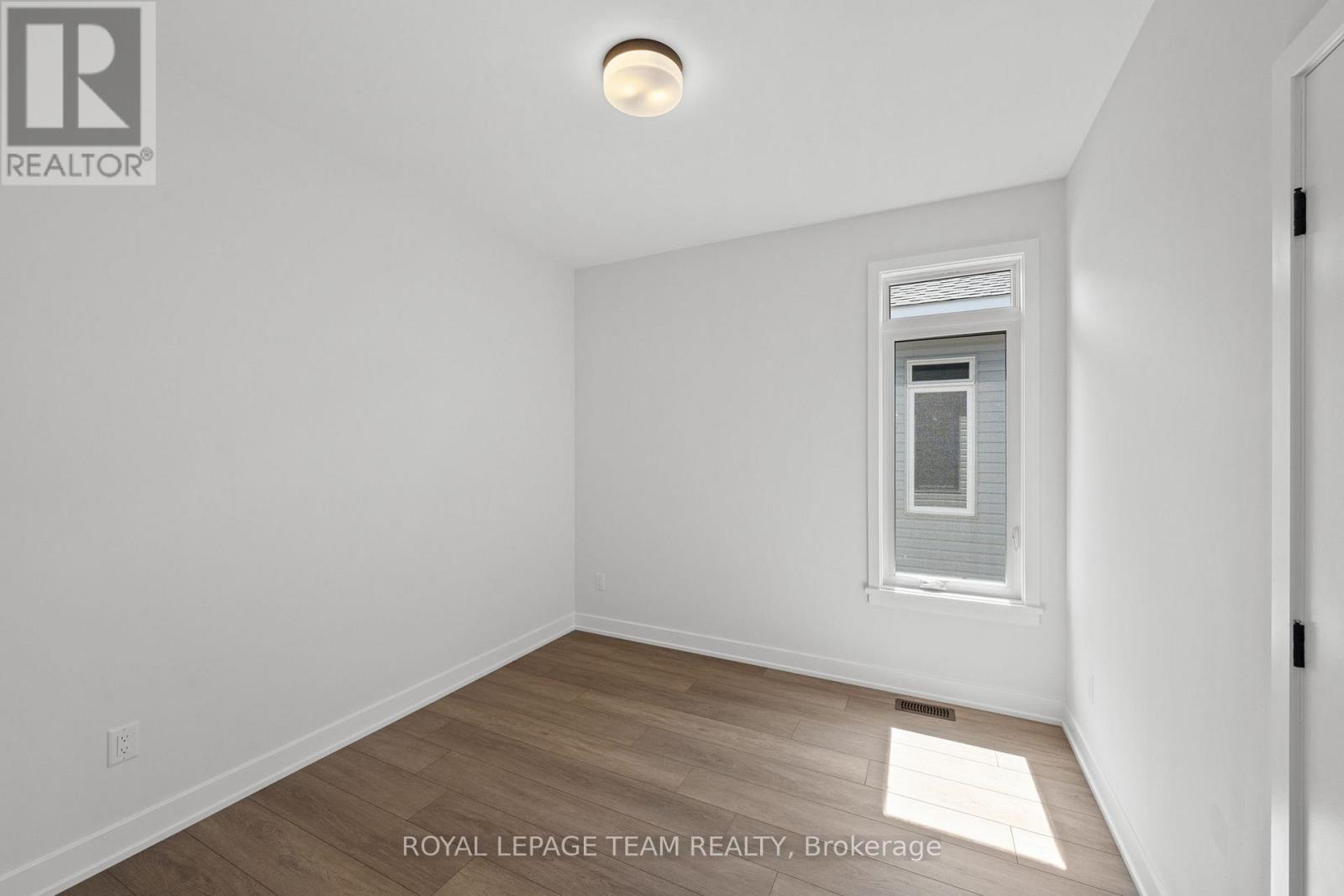 1090 Moore Street, Brockville, Ontario  K6V 7N1 - Photo 27 - X13192814
