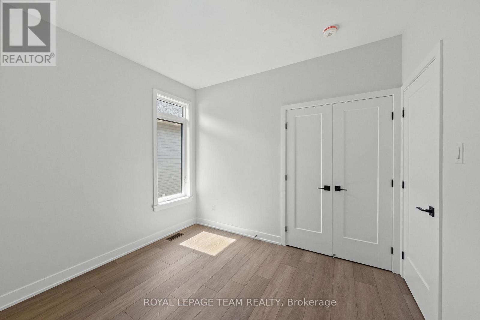 1090 Moore Street, Brockville, Ontario  K6V 7N1 - Photo 28 - X13192814