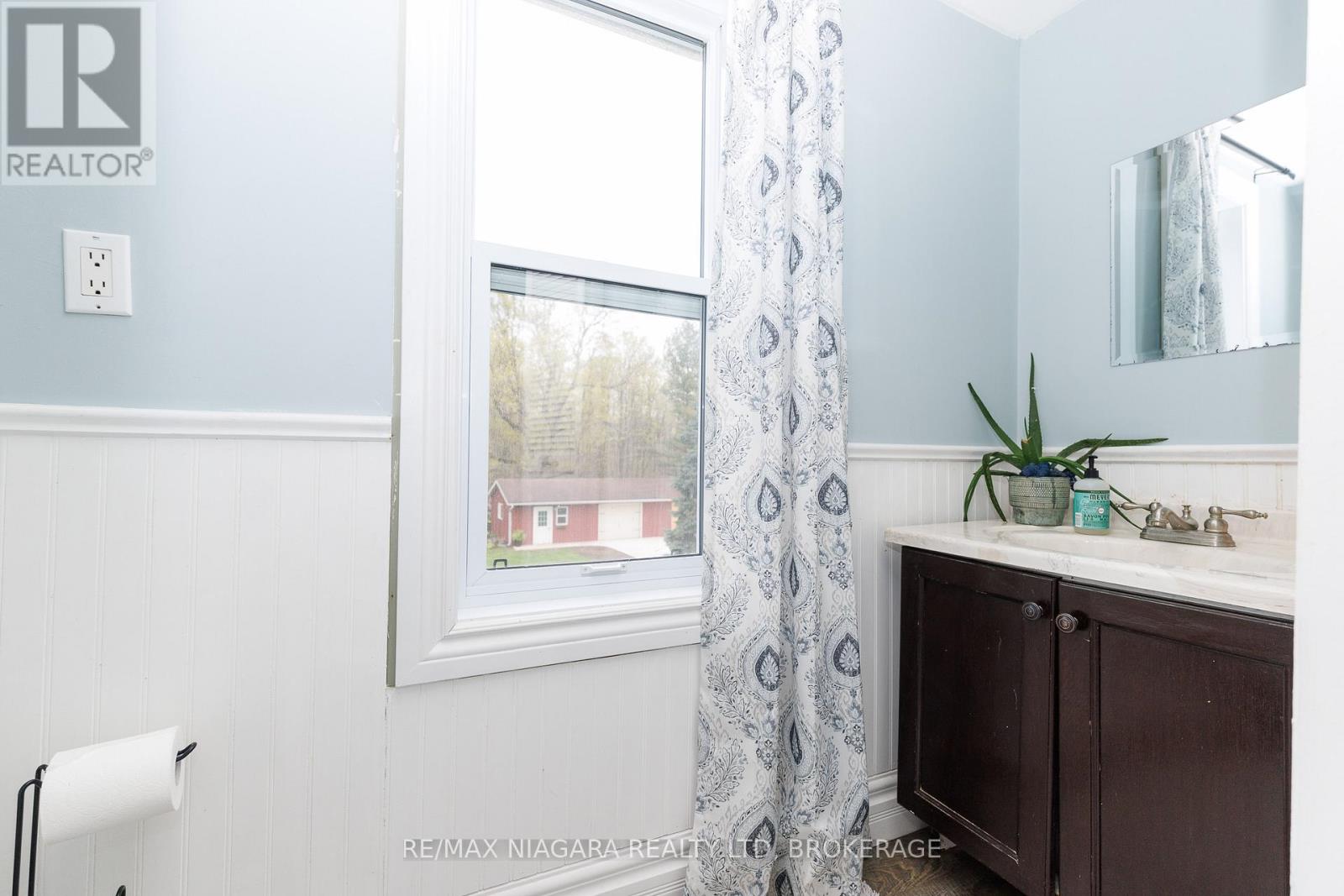 662 Empire Road, Port Colborne (Sherkston), Ontario L0S 1R0 - Photo 28 - X13190686