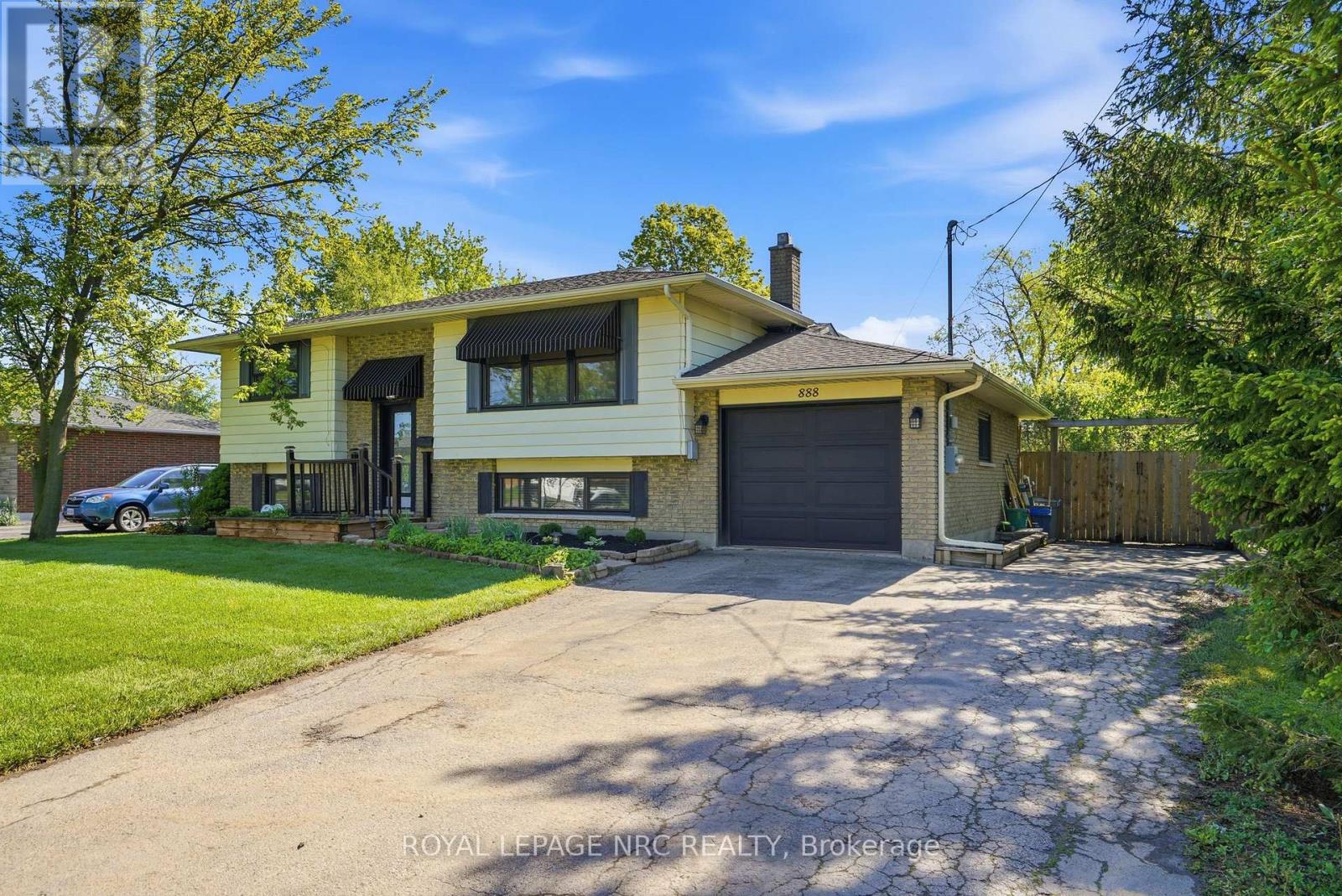 888 Grandview Road, Fort Erie (Crescent Park), Ontario L2A 4V7 - Photo 1 - X13191004