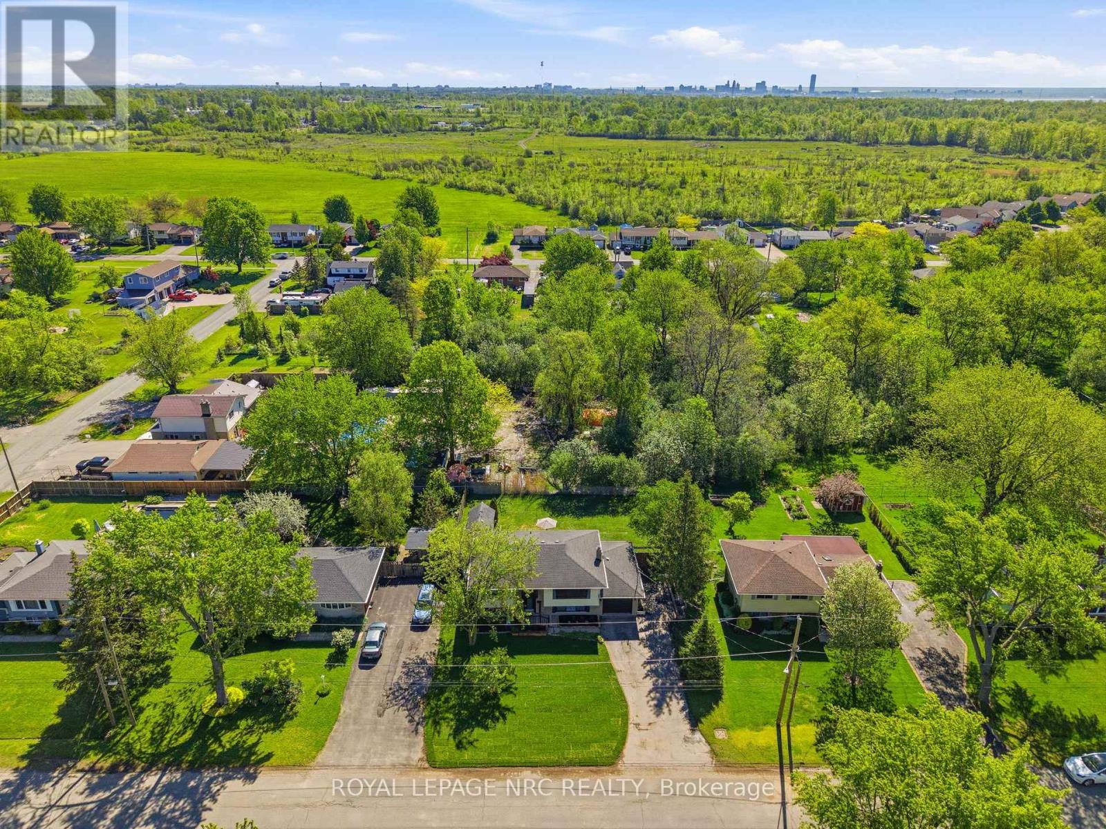 888 Grandview Road, Fort Erie (Crescent Park), Ontario L2A 4V7 - Photo 21 - X13191004