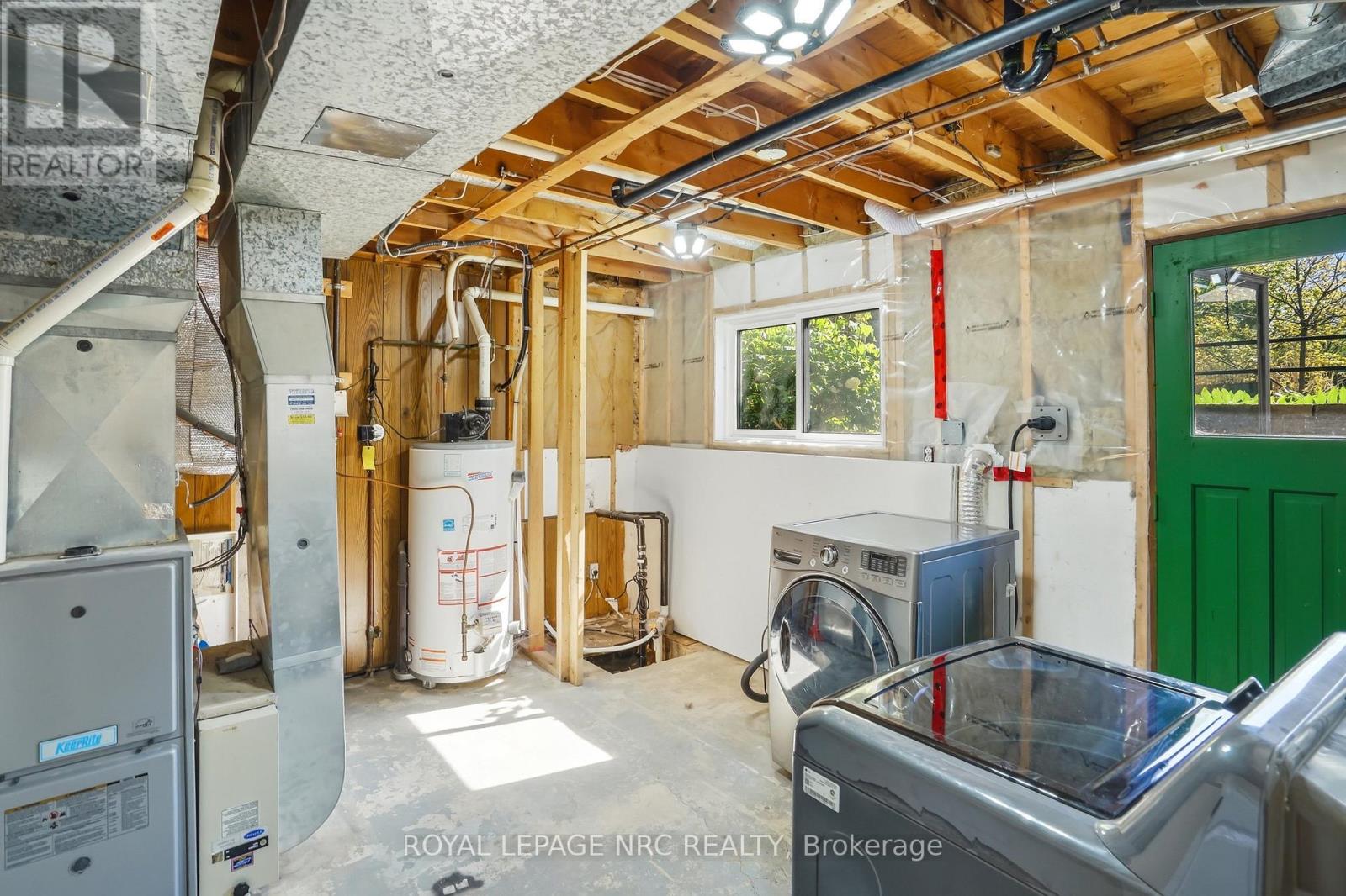 888 Grandview Road, Fort Erie (Crescent Park), Ontario L2A 4V7 - Photo 42 - X13191004