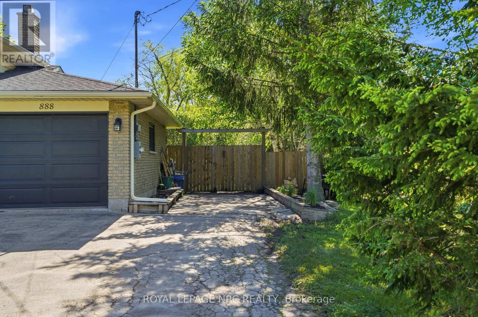 888 Grandview Road, Fort Erie (Crescent Park), Ontario L2A 4V7 - Photo 44 - X13191004