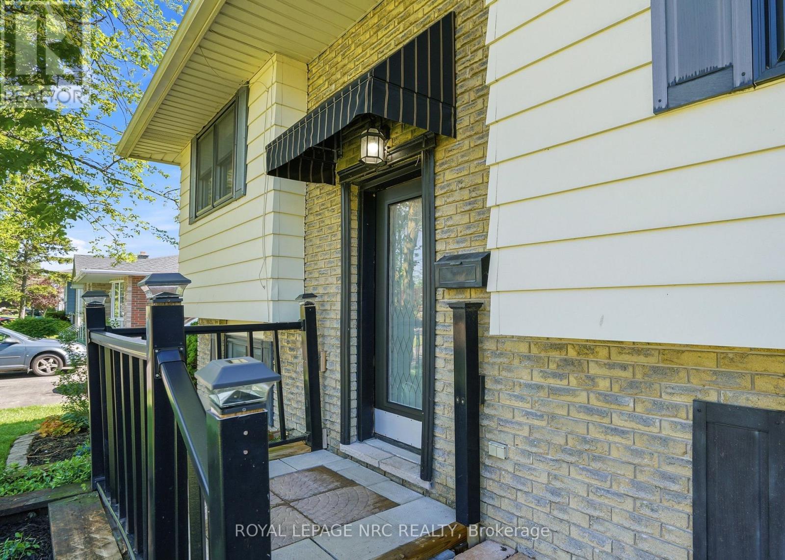 888 Grandview Road, Fort Erie (Crescent Park), Ontario L2A 4V7 - Photo 6 - X13191004