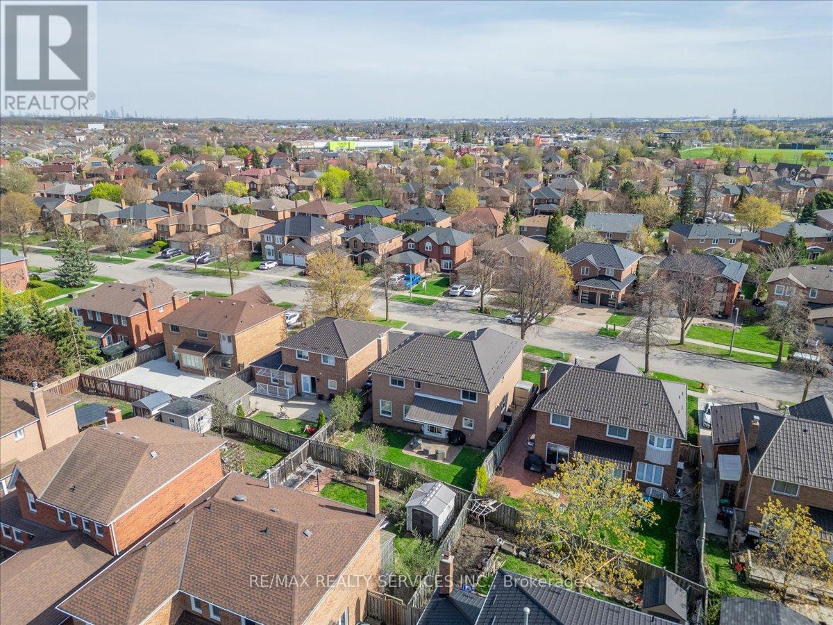 36 Brydon Crescent, Brampton, Ontario  L6X 3H2 - Photo 46 - W13189860