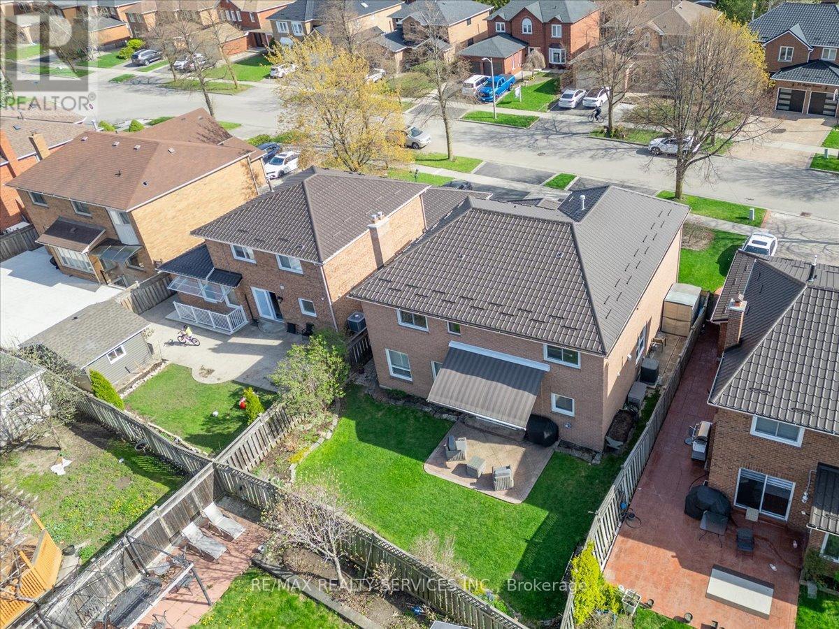 36 Brydon Crescent, Brampton, Ontario  L6X 3H2 - Photo 48 - W13189860