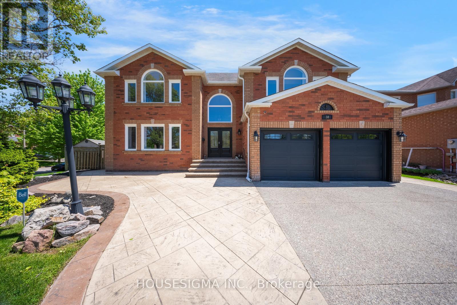30 GOODERHAM DRIVE, Halton Hills, Ontario