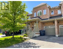 64 HONEYVIEW TRAIL, Brampton, Ontario