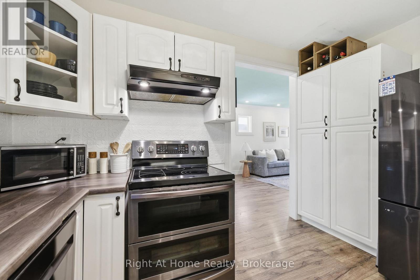 381 Jarvis Street, Oshawa, Ontario  L1G 5L1 - Photo 14 - E13190684