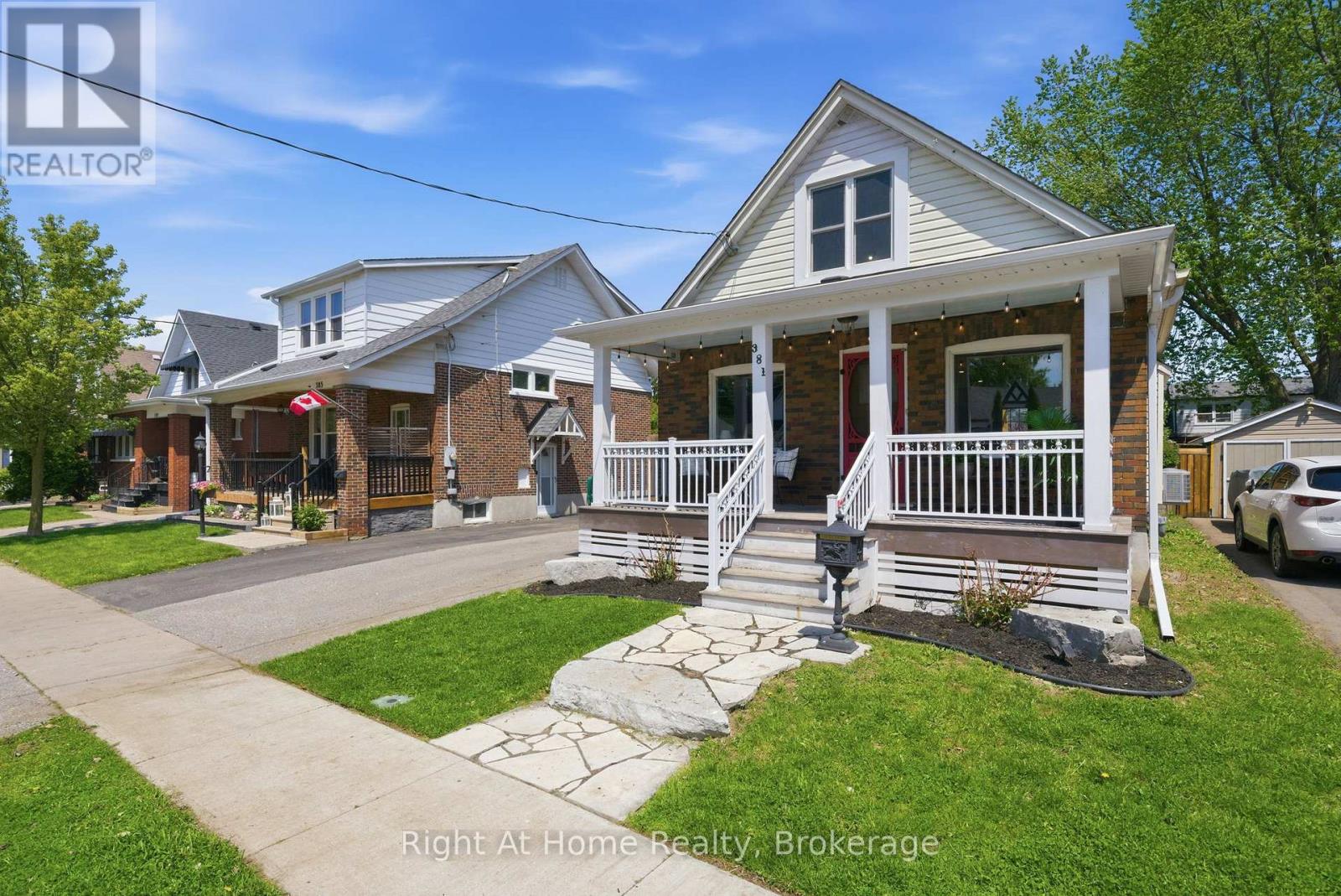 381 Jarvis Street, Oshawa, Ontario  L1G 5L1 - Photo 2 - E13190684