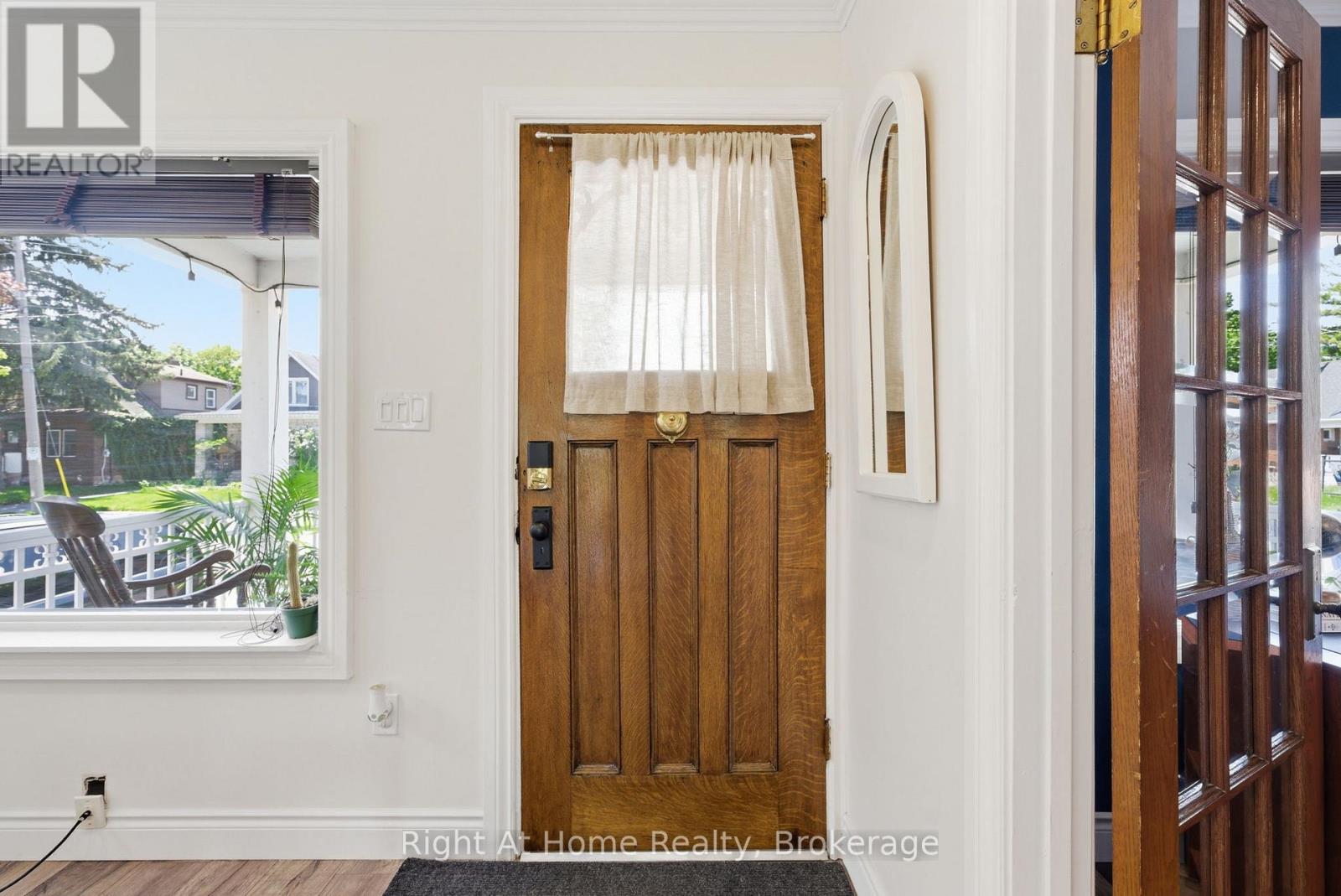 381 Jarvis Street, Oshawa, Ontario  L1G 5L1 - Photo 6 - E13190684