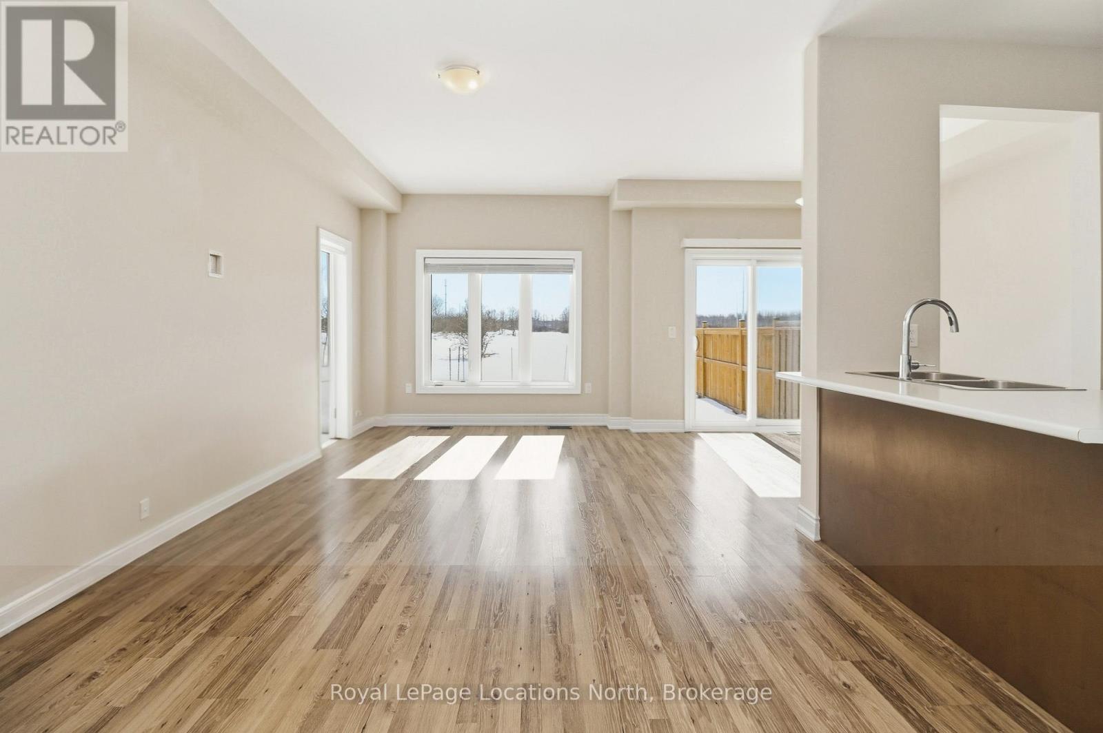 335 Atkinson Street, Clearview (Stayner), Ontario  L0M 1S0 - Photo 8 - S13192670