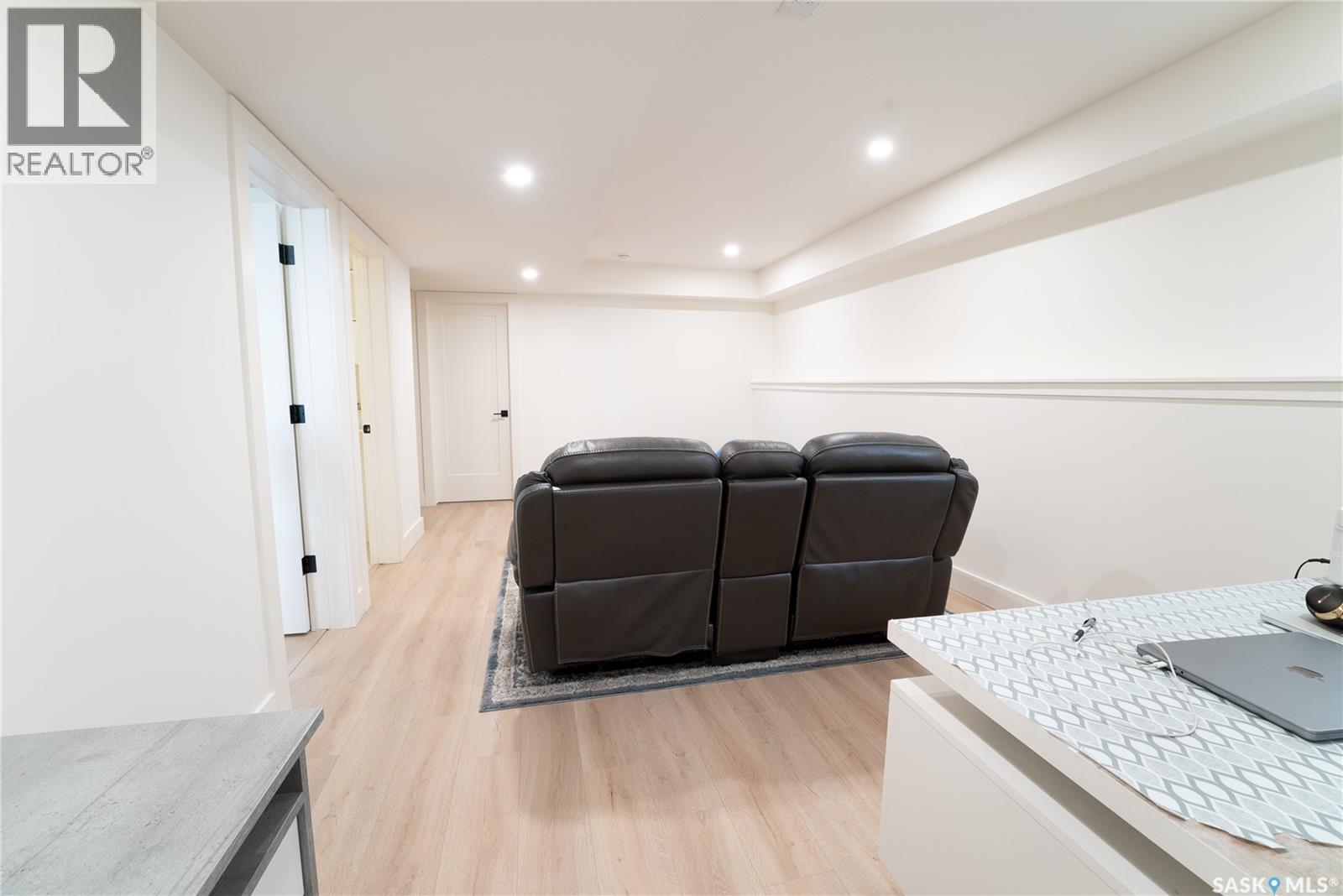 916 Feheregyhazi Boulevard, Saskatoon, Saskatchewan  S7W 1E1 - Photo 29 - SK037271
