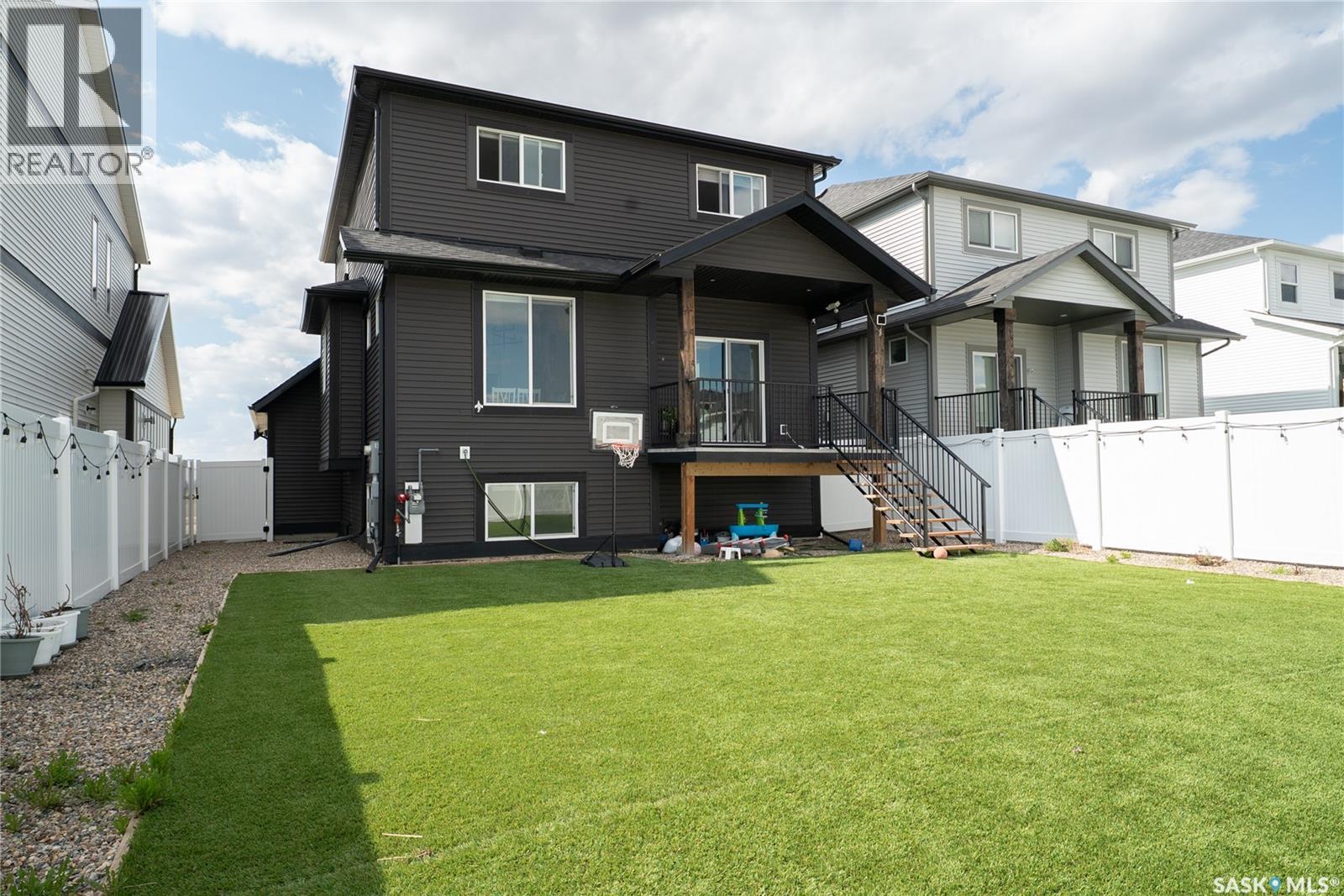 916 Feheregyhazi Boulevard, Saskatoon, Saskatchewan  S7W 1E1 - Photo 39 - SK037271