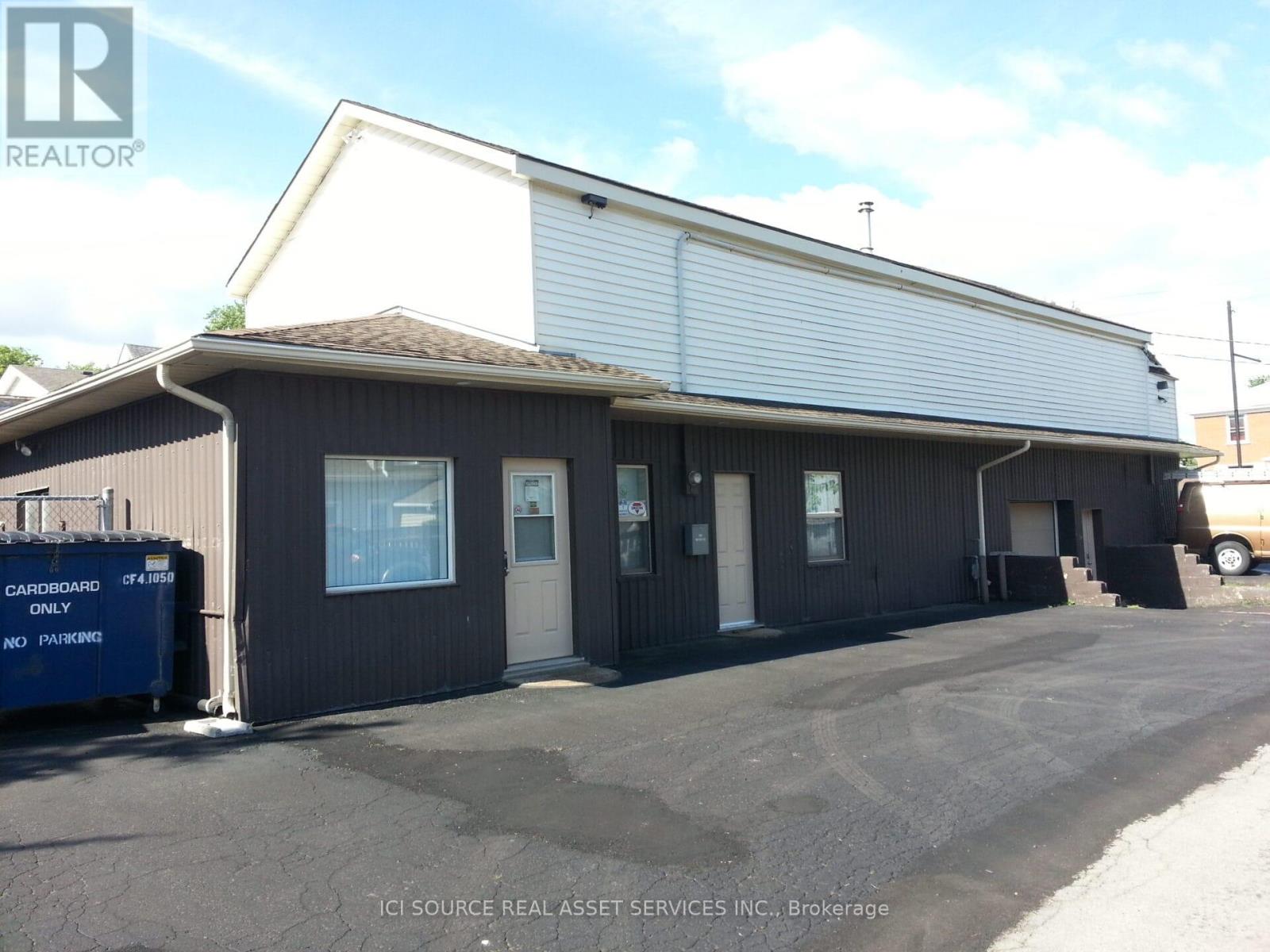 5654 Glenholme Avenue, Niagara Falls, Ontario  L2G 4Y3 - Photo 1 - X13189868