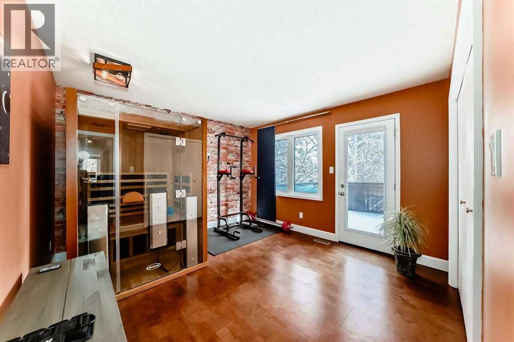 2002 Pump Hill Way SW, Calgary, Alberta  T2V 4M4 - Photo 44 - A2298256