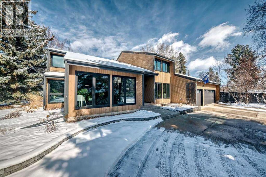2002 Pump Hill Way SW, Calgary, Alberta  T2V 4M4 - Photo 2 - A2298256